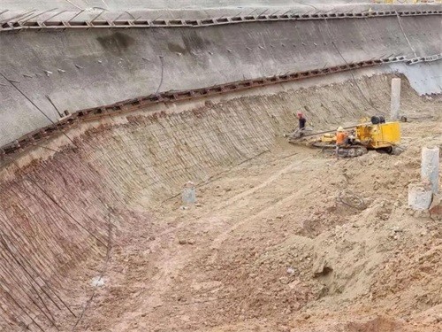 突泉基坑边坡加固